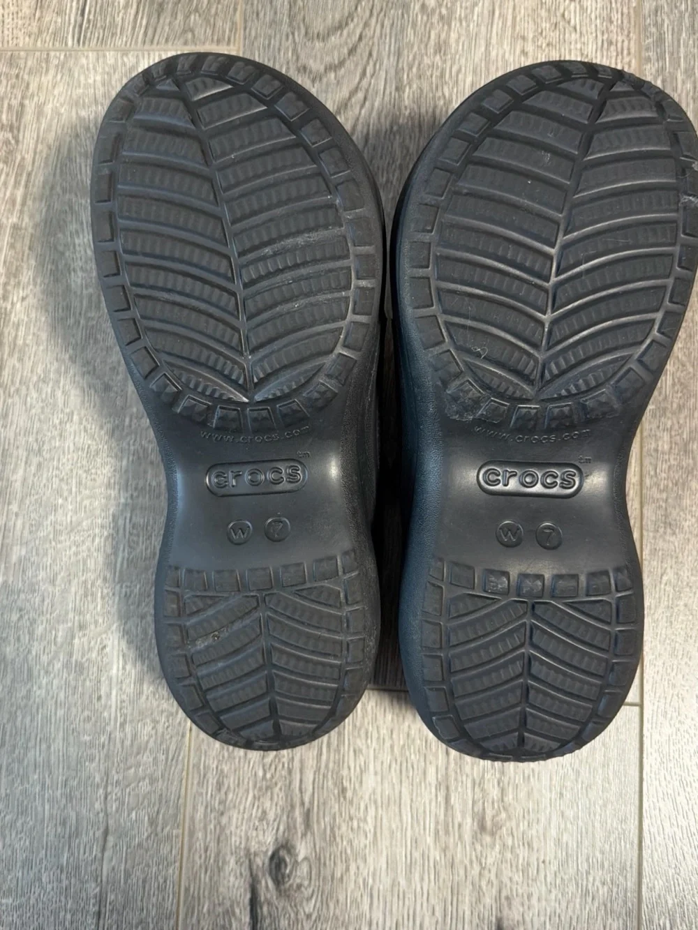CROCS Classic Platform Clog in Black